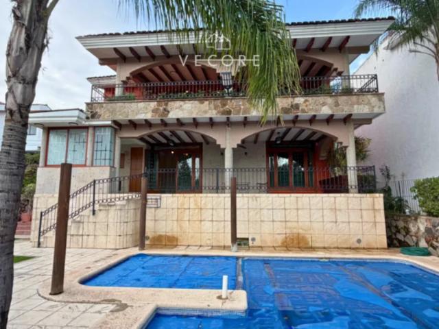 Casa en renta Bosques De San Isidro Sur, San Isidro, Zapopan, Región Centro, Jalisco, 45205, México