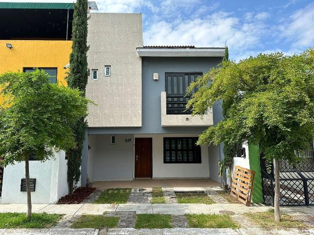 Casa en Renta Bosques del Centinela, cerca de Cañadas, Zapopan, Jalisco