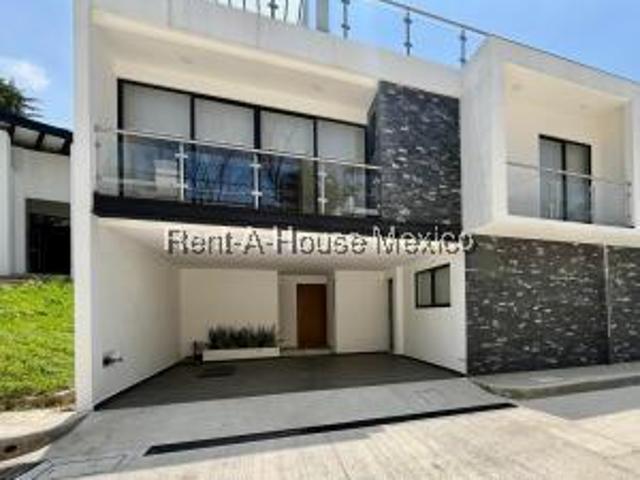 Casa en Renta Bosques del Lago EOD 27 1049