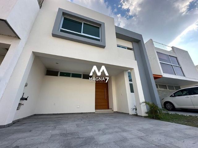 Casa en renta Boulevard Valle Imperial, Valles De Nuevo México, Nuevo México, Zapopan, Región Centro, Jalisco, 45134, México