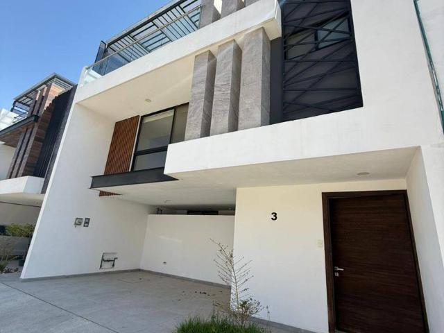 Casa en renta Boulevard De Los Lagos, Lomas De Angelópolis, San Bernardino Tlaxcalancingo, Puebla, México