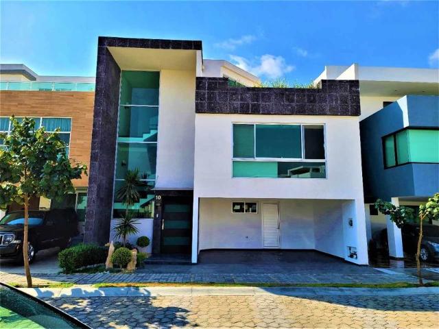 Casa en renta Boulevard De Los Volcanes, Lomas De Angelópolis, Puebla, México