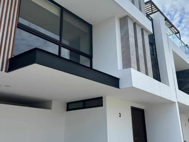Casa en renta Boulevard De Los Volcanes, Lomas De Angelópolis, Puebla, México