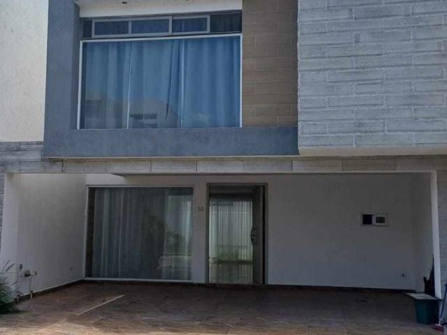 Casa en renta Boulevard De Los Volcanes, Lomas De Angelópolis, Puebla, México