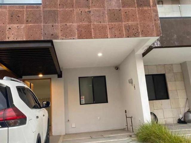 Casa en renta Boulevard De Los Volcanes, Lomas De Angelópolis, Puebla, México