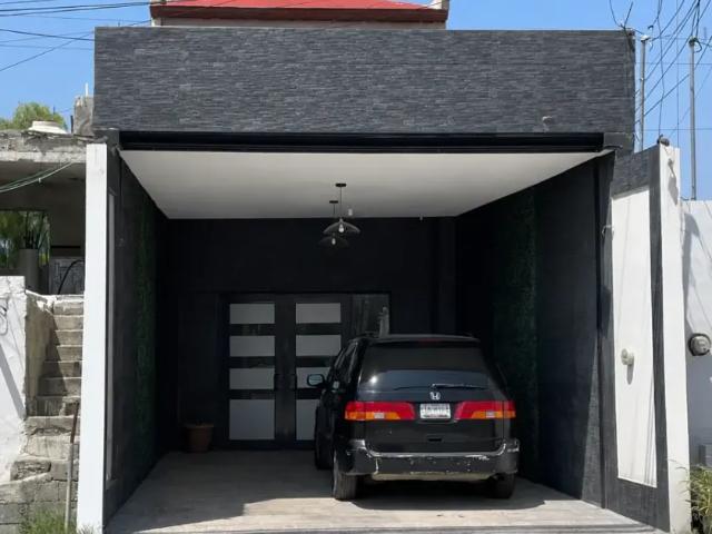 Casa en renta Boulevard Doctor Jesús Valdez Sánchez, Saltillo, Coahuila, 25295, México