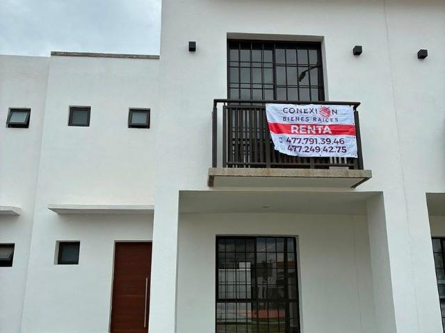 Casa en renta Boulevard El Dorado, Fraccionamiento El Dorado, Rancho Alegre, León, Guanajuato, 37590, México