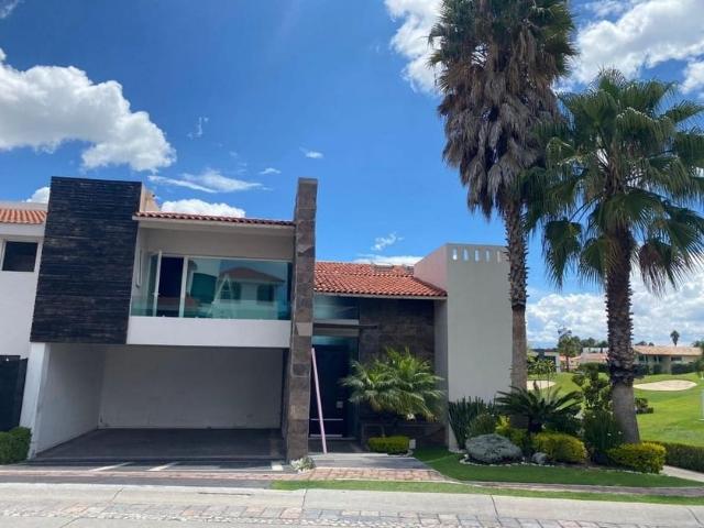 Casa en renta Boulevard La Vista, Fracc La Vista Contry Club, San Andrés Cholula, Puebla, 72830, Mex
