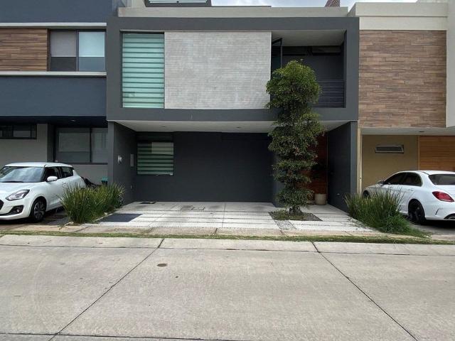 Casa en renta Boulevard León, Solares, San Juan De Ocotán, Zapopan, Región Centro, Jalisco, 45019, México