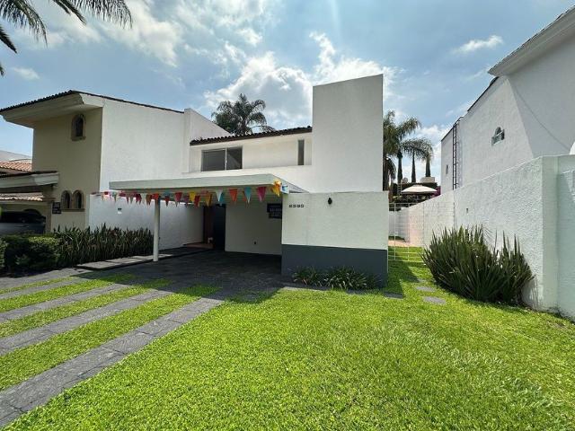 Casa en renta Boulevard Paseo Valle Real, San Juan De Ocotán, Zapopan, Región Centro, Jalisco, 45210, México