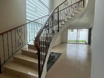 Casa en renta Boulevard Paseo De La Reyna 27 29, Villa California, San Agustín, Tlajomulco De Zúñiga, Jalisco, 45646, Mex