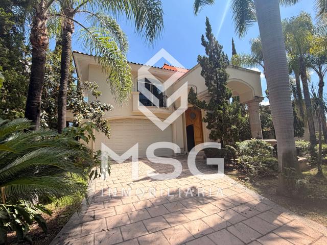 Casa en renta Boulevard Puerta De Hierro, Puerta De Hierro, Zapopan, Región Centro, Jalisco, 45116, México
