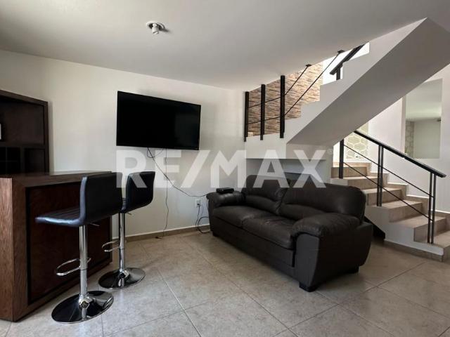 Casa en Renta Cumbres del Lago, Juriquilla Querétaro. Amueblada