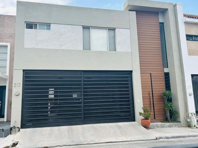 Casa en renta Cumbres Elite, Sector Villas, Monterrey, Nuevo León, México
