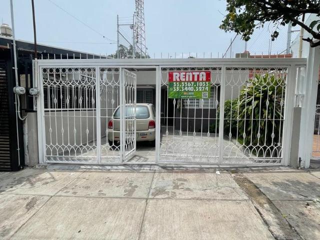 Casa en renta C. Rio Atotonilco 1110, Bosques Del Boulevard, 44870 Guadalajara, Jal México