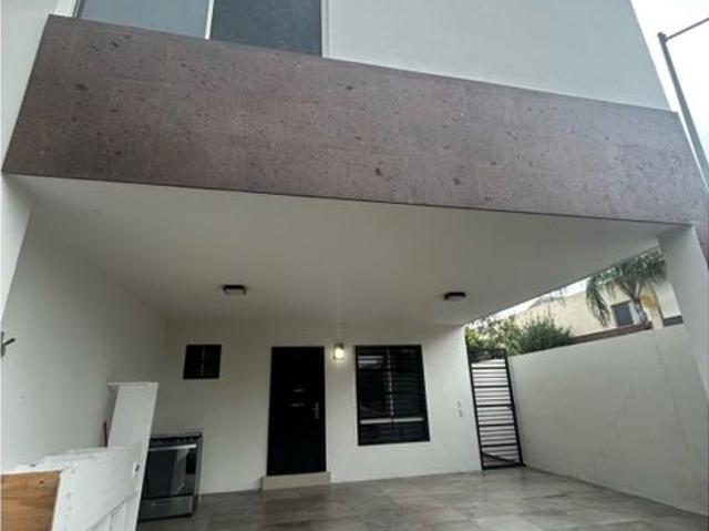 Casa en renta California 2do Sector, General Escobedo