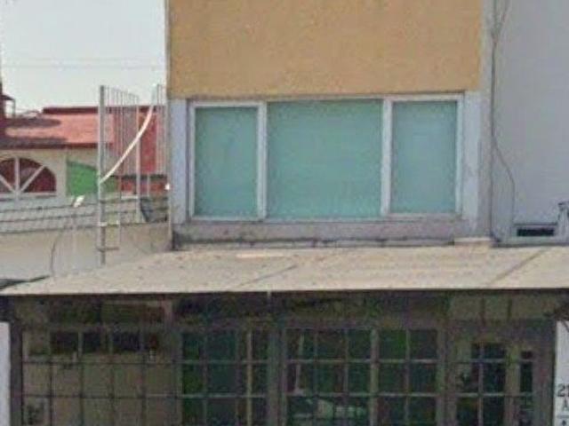 Casa en renta Calle M. Revolución, Tlalnepantla, Tlalnepantla De Baz, Estado De México, 54058, México