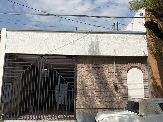 Casa en renta Calle Manuel Doblado, Centro, Monterrey, Nuevo León, 64018, México