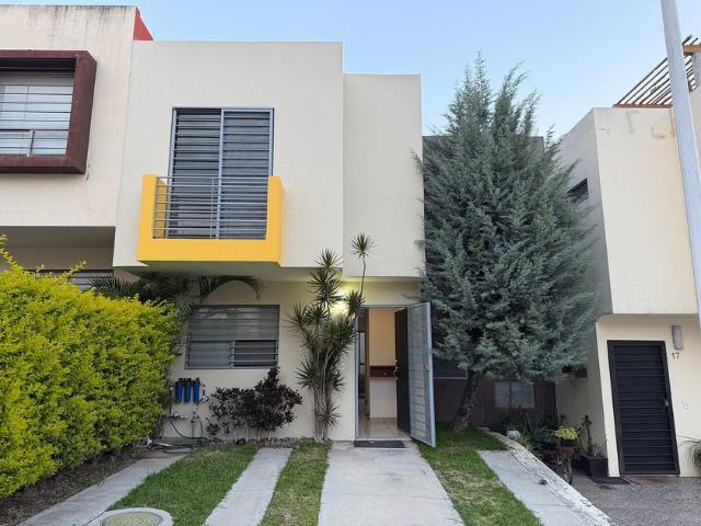 Casa en renta Calle Mediterráneo, Tlaquepaque, San Pedro Tlaquepaque, Región Centro, Jalisco, 45599, México