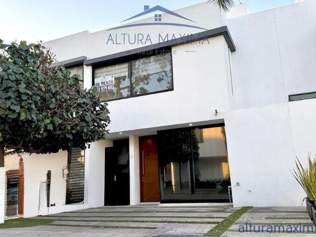 Casa en renta Calle Misión De Santa Isabel 2810 2810, Arcos De Guadalupe, Zapopan, Jalisco, 45030, Mex