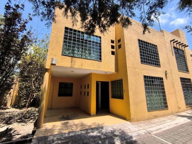 Casa en renta Calle Moctezuma 7, Delegación Santa María Totoltepec, Toluca De Lerdo, Toluca, México, 50245, Mex