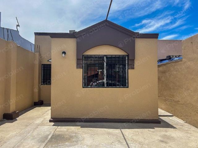 Casa en renta Calle Monte Everest, Real De Loma Bonita, Tijuana, Municipio De Tijuana, Baja California, 22604, México