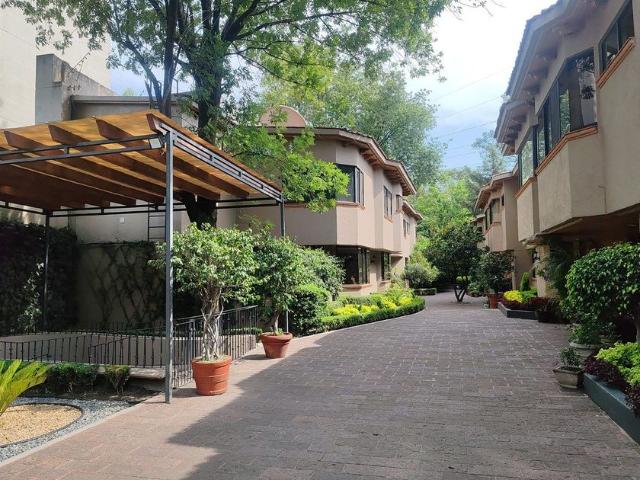 Casa en renta Calle Morelos, Colonia Progreso Tizapán, Tizapan, Álvaro Obregón, Ciudad De México, 01090, México
