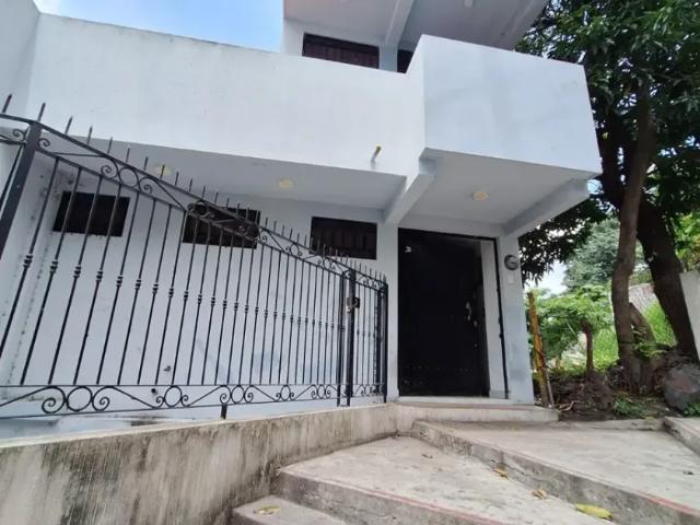 Casa en renta Calle Niños Héroes, Quesería, Cuauhtémoc, Colima, 28510, México