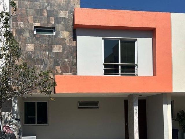 Casa en renta Calle Olavarria 168 210, Valle Imperial, Zapopan, Jalisco, 45134, Mex