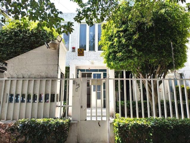 Casa en renta Calle Adolfo Prieto, Colonia Del Valle Centro, Santa Cruz Tlacoquemécatl, Ciudad De México, Benito Juárez, Ciudad De México, 03100, México