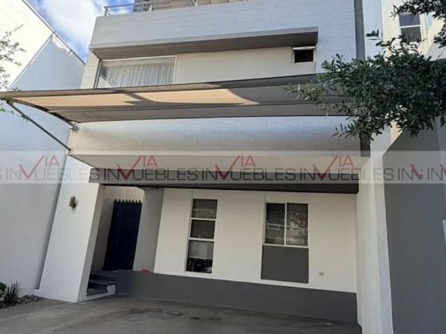 Casa en renta Calle Aguacolla Sur, Cerradas De Cumbres, Monterrey, Nuevo León, 64346, México