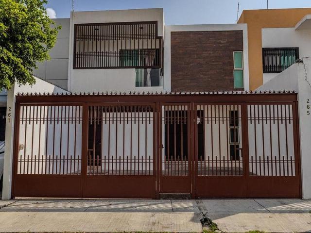 Casa en renta Calle Aline Pettersson, Rincón Del Colibrí, Colima, Municipio De Colima, Colima, 28000, México