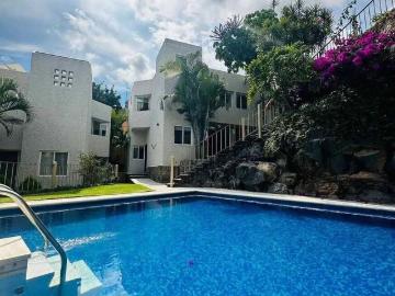 Casa en renta Calle Bugambilias 12 14, Lomas Del Carril, Temixco, Morelos, 62583, Mex