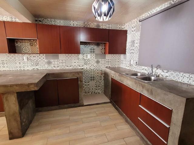 Casa en renta Calle Benigno Arriaga, Colonia Del Real 1a. Sección, San Luis Potosí, Municipio De San Luis Potosí, San Luis Potosí, 78280, México