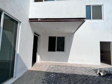 Casa en renta Calle Bernal Díaz Del Castillo 8, Lomas De Cortes, Cuernavaca, Morelos, 62240, Mex