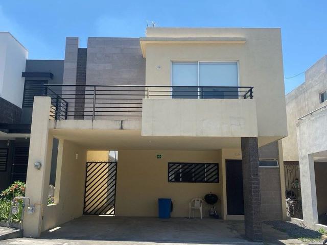 Casa en renta Calle Cumbre Salamnca, Monterrey, Nuevo León, 66024, México
