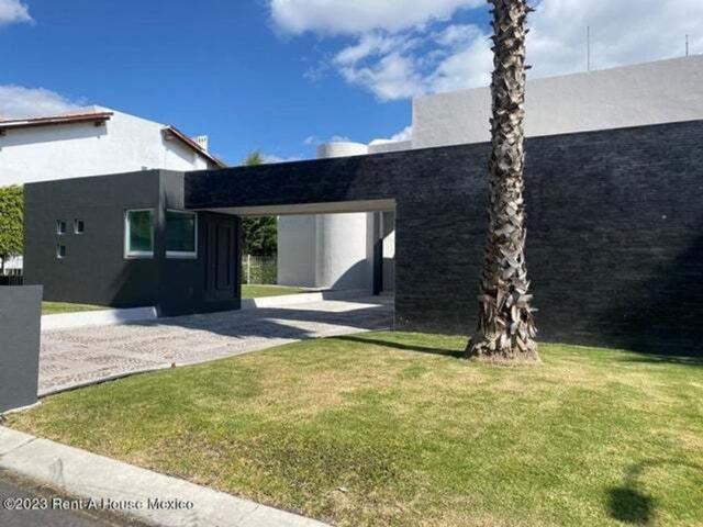 Casa en renta Calle Campanario Del Rosario, Fraccionamiento El Campanario, Querétaro, 76146, Mex