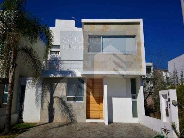 Casa en renta Calle Campo Real, El Refugio, Delegación Epigmenio González, La Purísima, Municipio De Querétaro, Querétaro, 76146, México