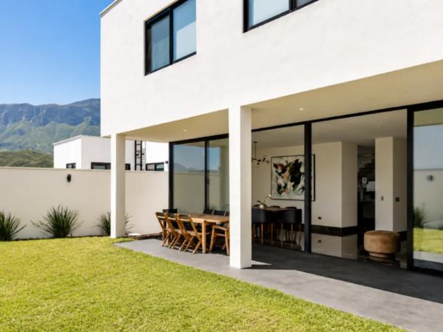 Casa en renta Calle Caranday, Laderas, Monterrey, Nuevo León, 64985, México