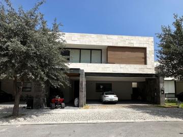 Casa en renta Calle Central, Residencial Coordilleras, Ciudad Santa Catarina, Santa Catarina, Nuevo León, 66196, Mex