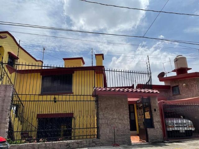 Casa en renta Calle Cerro De La Bufa, Tlalnepantla, Tlalnepantla De Baz, Estado De México, 52975, México