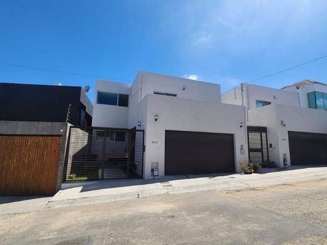 Casa en renta Calle Cerro Tulipanes, Remosa, Tijuana, Municipio De Tijuana, Baja California, 22030, México