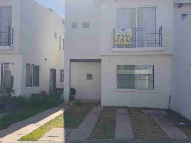 Casa en renta Calle Champaña, Arboledas Paso Blanco, Aguascalientes, México