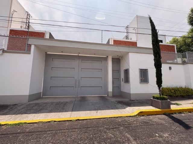 Casa en renta Calle Clavel, Colonia Potrero De San Bernardino, Ciudad De México, Xochimilco, Ciudad De México, 16030, México