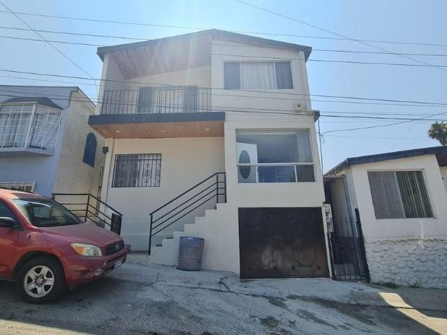 Casa en renta Calle Cosmos, Los Olivos, Delegación La Mesa, Tijuana, Municipio De Tijuana, Baja California, 22194, México