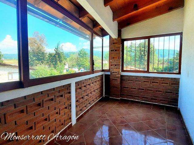 Casa en renta Calle De La Primavera, San Mateo Acatitlán, Valle De Bravo, México, 51207, Mex
