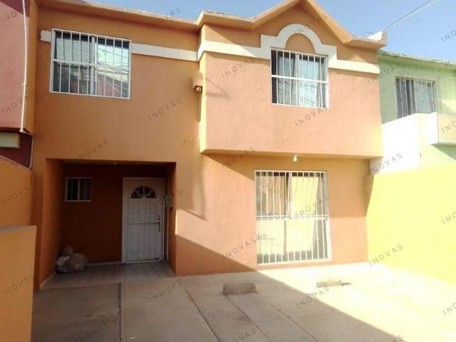 Casa en renta Calle De Los Veterinarios, Indeco Universidad, Delegación Mesa De Otay, Tijuana, Municipio De Tijuana, Baja California, 22427, México