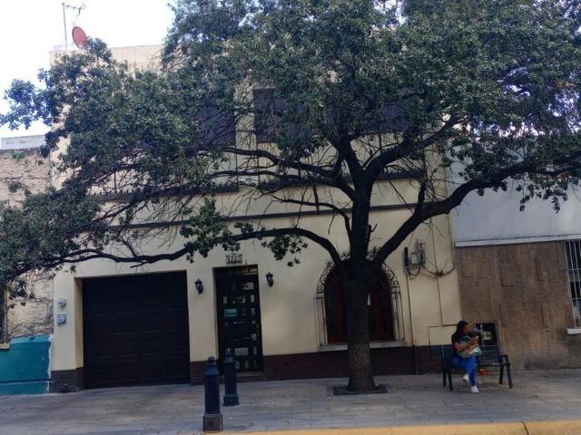 Casa en renta Calle Diego De Montemayor S 968 1070, Centro De Monterrey, Monterrey, Nuevo León, 64000, Mex