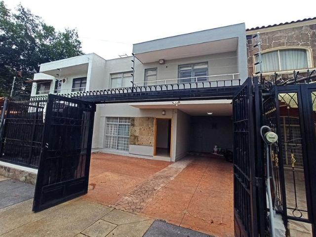 Casa en renta Calle Doctor Pérez Arce, Revolucion, Guadalajara, Región Centro, Jalisco, 44400, México