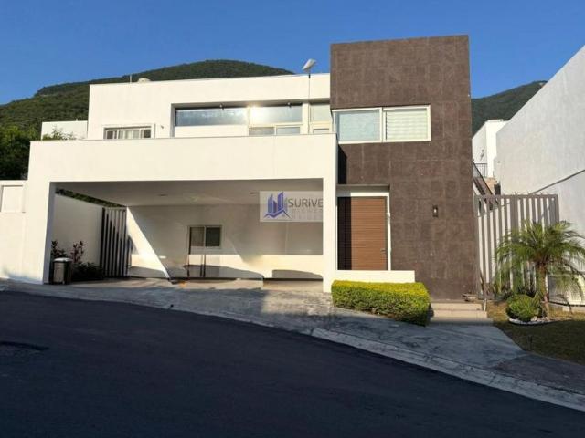 Casa en renta Calle Eucalipto 716 716, Los Cristales, Monterrey, Nuevo León, 64985, Mex